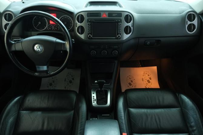 Volkswagen Tiguan I с пробегом 2009 года, цена 999 000 рублей, 240000 км, внедорожник, Автокод Объявления