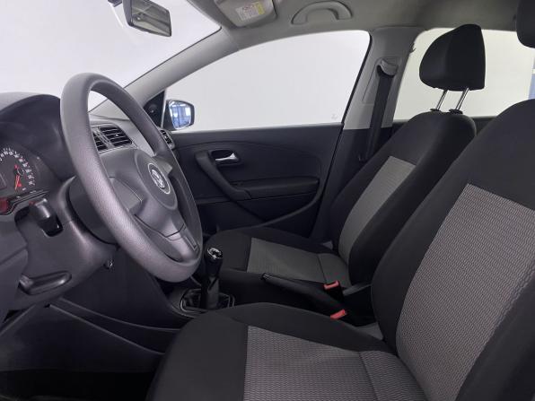 Volkswagen Polo V с пробегом 2013 года, цена 830 000 рублей, 111456 км, седан, Автокод Объявления