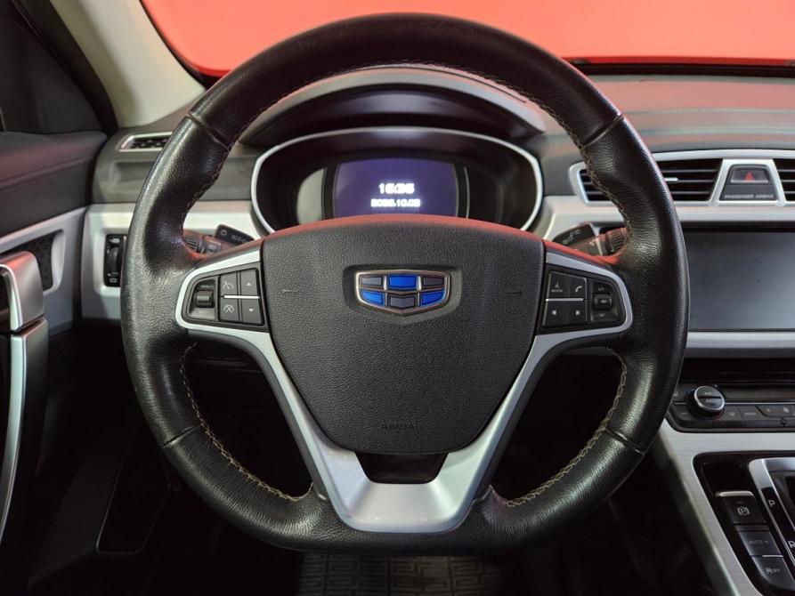 Geely Atlas I Вологда  - изображение 11