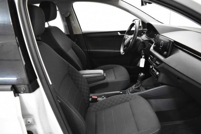 Skoda Rapid II с пробегом 2022 года, цена 1 495 000 рублей, 88170 км, лифтбек, Автокод Объявления