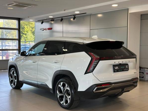 Geely Atlas II с пробегом 2024 года, цена 2 697 000 рублей, 60548 км, внедорожник, Автокод Объявления
