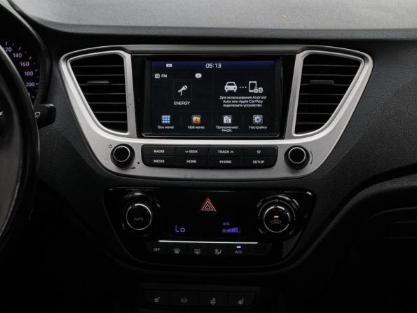 Hyundai Solaris II с пробегом 2019 года, цена 1 450 000 рублей, 68217 км, седан, Автокод Объявления
