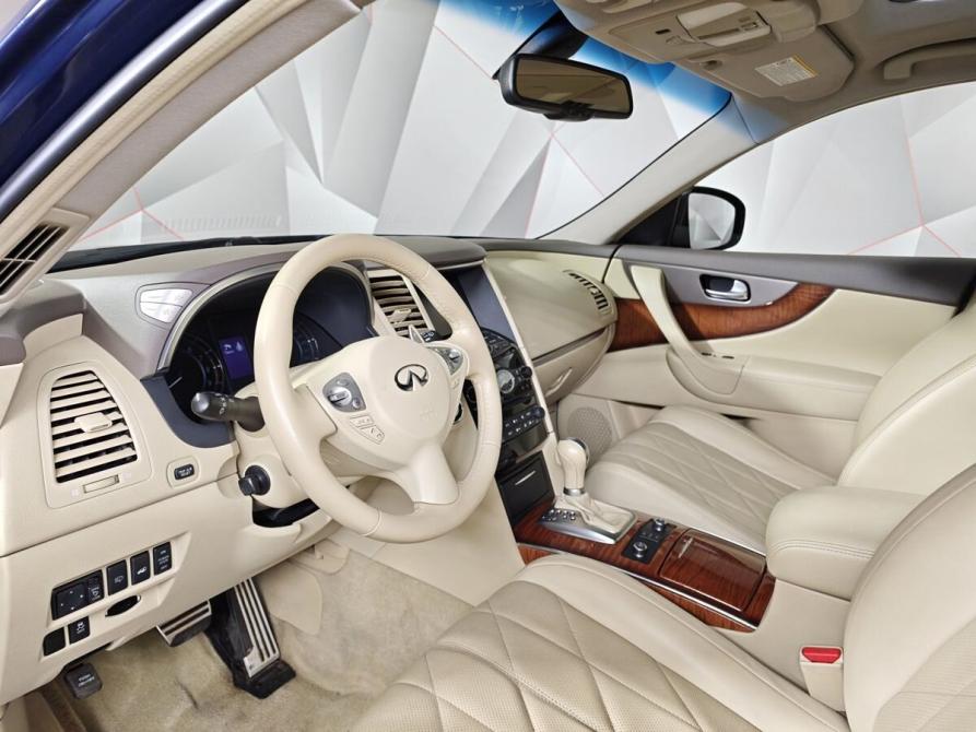 Infiniti QX70 Москва  - изображение 19