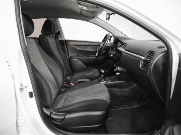 Kia Rio IV с пробегом 2017 года, цена 1 149 000 рублей, 184859 км, хэтчбек, Автокод Объявления