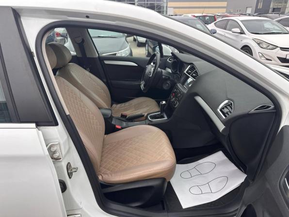 Citroen C4 II с пробегом 2015 года, цена 615 300 рублей, 189948 км, седан, Автокод Объявления