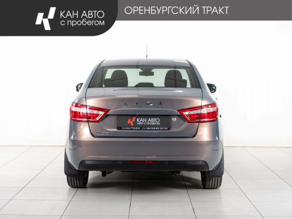 Lada (ВАЗ) Vesta I с пробегом 2017 года, цена 698 000 рублей, 140997 км, седан, Автокод Объявления