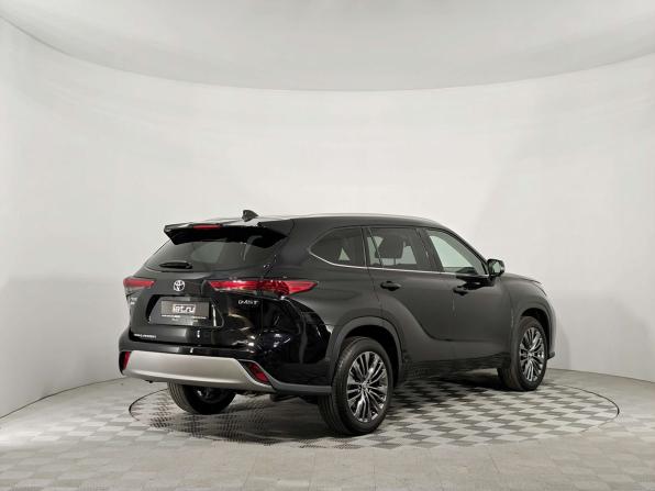 Toyota Highlander IV (XU70) с пробегом 2026 года, цена 5 890 000 рублей, 35 км, внедорожник, Автокод Объявления