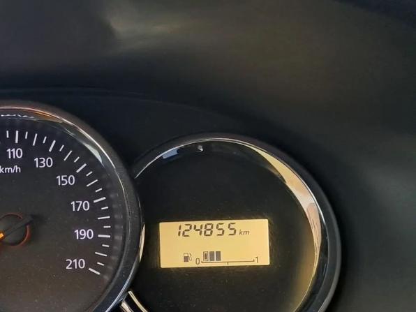 Renault Sandero II Рестайлинг с пробегом 2020 года, цена 880 000 рублей, 124855 км, хэтчбек, Автокод Объявления
