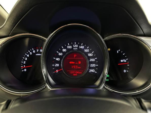 Kia Ceed II Рестайлинг с пробегом 2016 года, цена 1 299 900 рублей, 137104 км, хэтчбек, Автокод Объявления