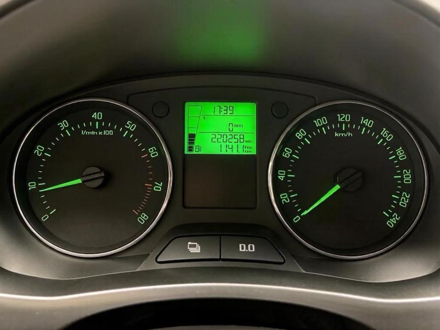 Skoda Fabia II Рестайлинг Мурманск  - изображение 20