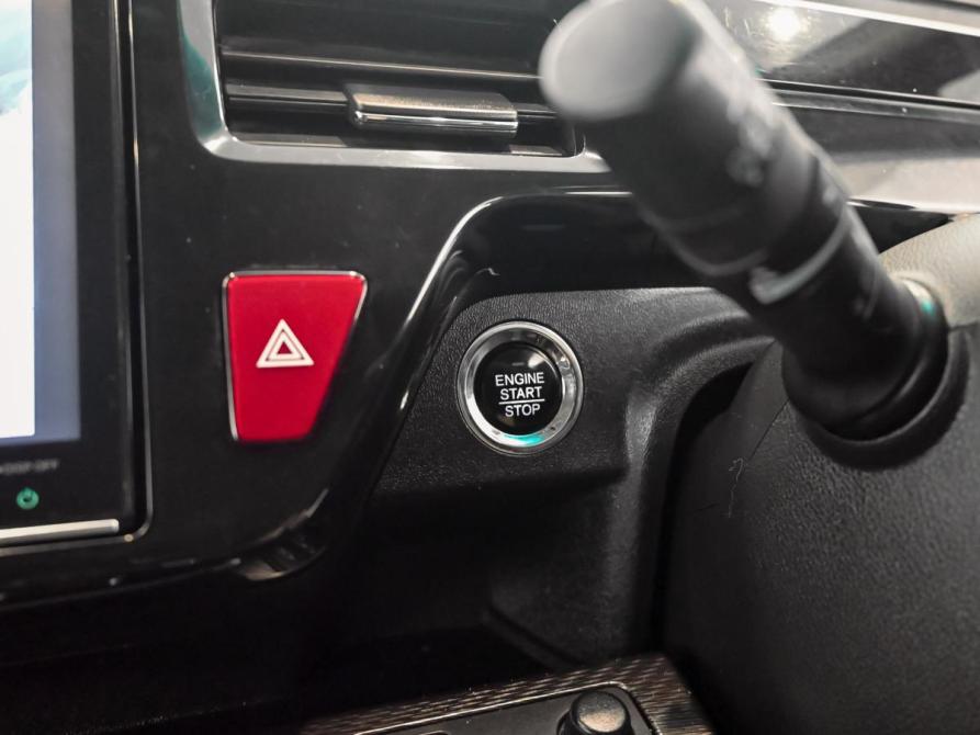 Honda Stepwgn V Рестайлинг Екатеринбург  - изображение 17