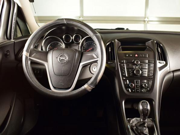 Opel Astra J с пробегом 2011 года, цена 779 995 рублей, 77193 км, хэтчбек, Автокод Объявления