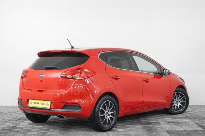 Kia Ceed II с пробегом 2015 года, цена 1 269 000 рублей, 169849 км, хэтчбек, Автокод Объявления