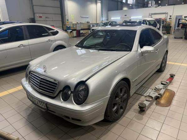 Mercedes-Benz CLK-Класс I (W208) Рестайлинг с пробегом 2000 года, цена 455 000 рублей, 329000 км, купе, Автокод Объявления