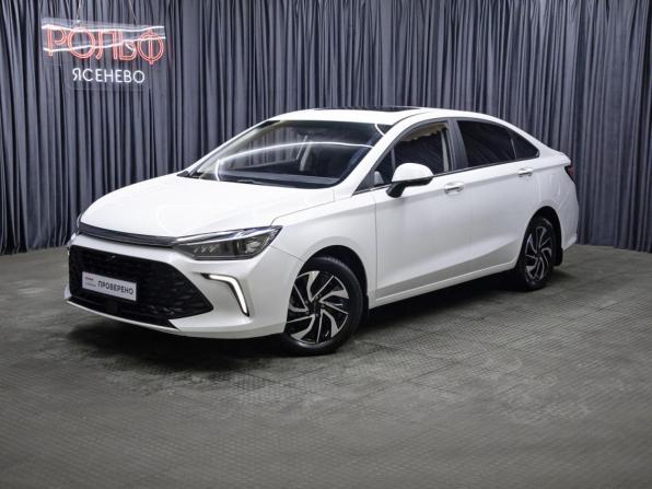 BAIC U5 Plus с пробегом 2023 года, цена 1 249 000 рублей, 28654 км, седан, Автокод Объявления