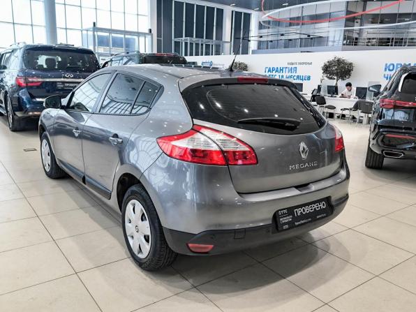 Renault Megane III Рестайлинг с пробегом 2013 года, цена 730 000 рублей, 173000 км, хэтчбек, Автокод Объявления