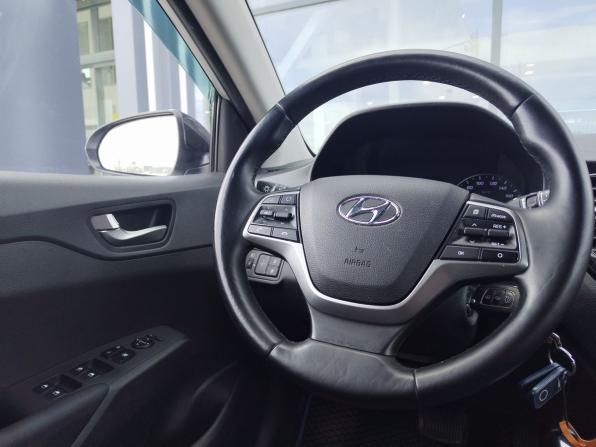 Hyundai Solaris II Рестайлинг с пробегом 2020 года, цена 1 270 000 рублей, 136100 км, седан, Автокод Объявления