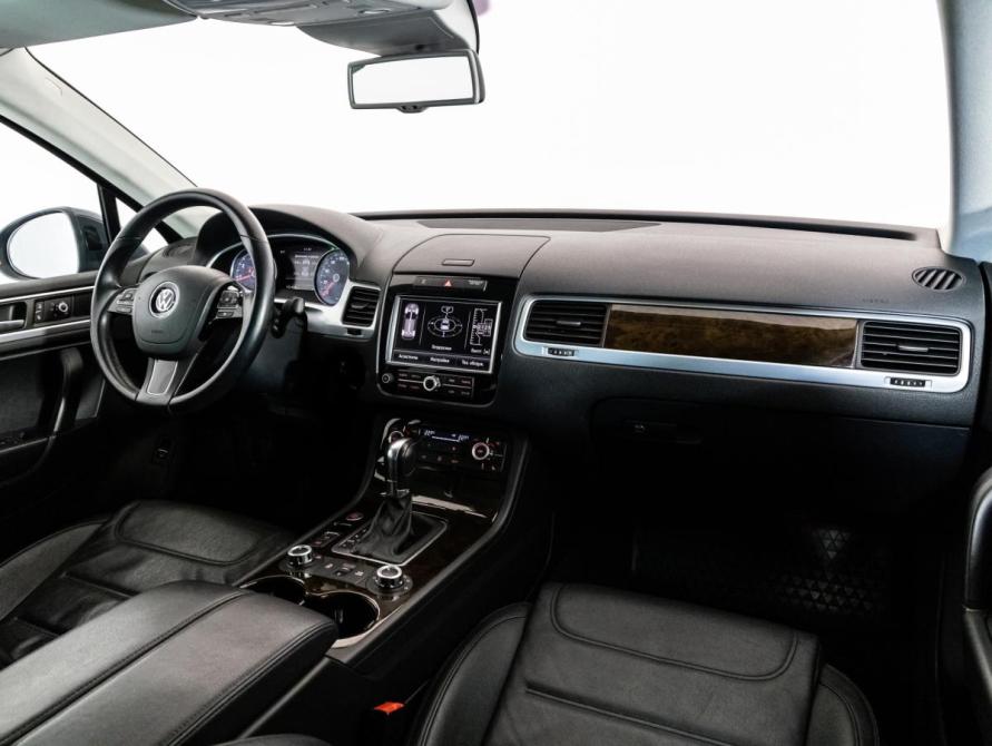 Volkswagen Touareg II Санкт-Петербург  - изображение 9