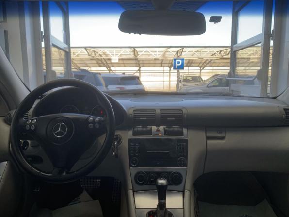 Mercedes-Benz C-Класс II (W203) Рестайлинг с пробегом 2004 года, цена 510 000 рублей, 295000 км, седан, Автокод Объявления