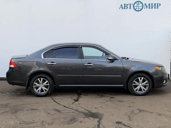 Kia Magentis II Рестайлинг с пробегом 2010 года, цена 590 000 рублей, 266751 км, седан, Автокод Объявления
