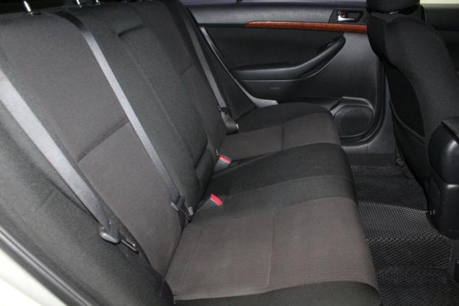 Toyota Avensis II Рестайлинг с пробегом 2006 года, цена 799 000 рублей, 248274 км, седан, Автокод Объявления