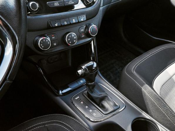 Kia Ceed II с пробегом 2014 года, цена 1 179 000 рублей, 181181 км, хэтчбек, Автокод Объявления