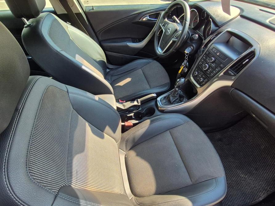 Opel Astra J Рестайлинг Воронеж  - изображение 13