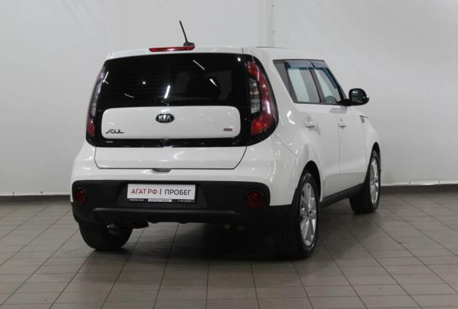 Kia Soul II Рестайлинг с пробегом 2017 года, цена 1 580 000 рублей, 119777 км, хэтчбек, Автокод Объявления