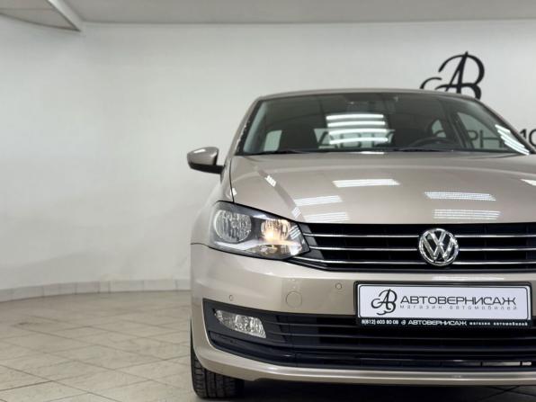 Volkswagen Polo V Рестайлинг с пробегом 2018 года, цена 1 440 000 рублей, 41122 км, седан, Автокод Объявления