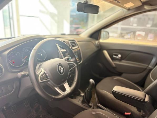 Renault Sandero II Рестайлинг с пробегом 2019 года, цена 1 207 000 рублей, 100051 км, хэтчбек, Автокод Объявления