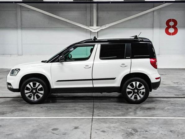Skoda Yeti I Рестайлинг с пробегом 2015 года, цена 1 459 000 рублей, 144420 км, внедорожник, Автокод Объявления