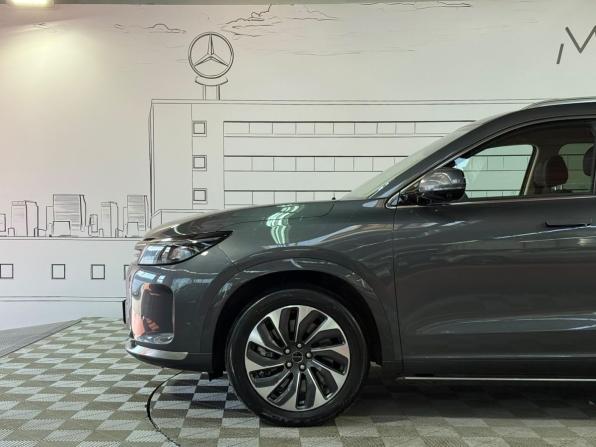Seres M7 с пробегом 2024 года, цена 4 399 000 рублей, 45000 км, внедорожник, Автокод Объявления