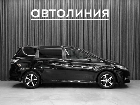 Toyota Wish II Рестайлинг с пробегом 2012 года, цена 1 340 000 рублей, 102000 км, минивэн, Автокод Объявления