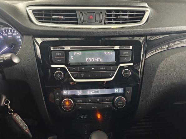 Nissan Qashqai II с пробегом 2016 года, цена 1 395 000 рублей, 165450 км, внедорожник, Автокод Объявления