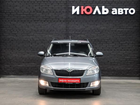 Skoda Fabia II Рестайлинг с пробегом 2012 года, цена 720 000 рублей, 208638 км, универсал, Автокод Объявления