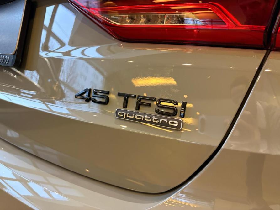 Audi Q3 II (F3) Москва  - изображение 19