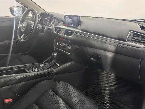 Mazda 6 III (GJ) Рестайлинг с пробегом 2017 года, цена 1 385 000 рублей, 210598 км, седан, Автокод Объявления