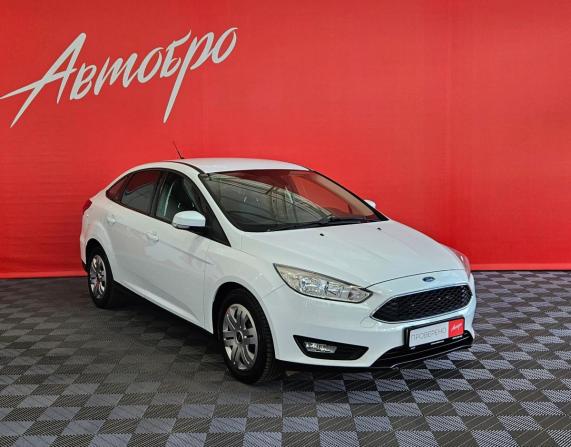 Ford Focus III Рестайлинг с пробегом 2018 года, цена 1 080 000 рублей, 79730 км, седан, Автокод Объявления