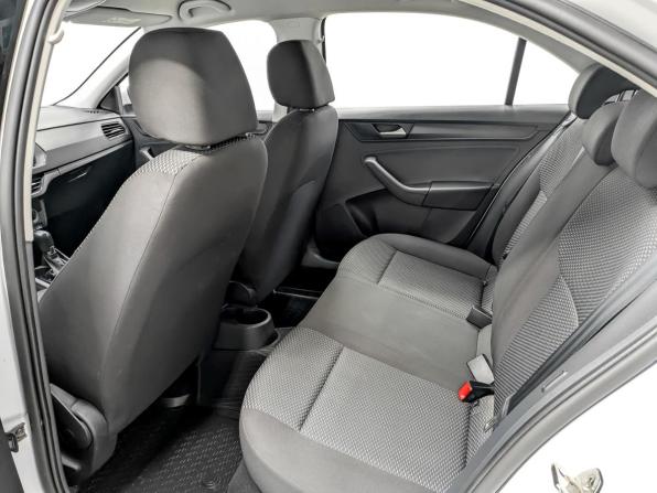 Volkswagen Polo VI с пробегом 2021 года, цена 1 580 000 рублей, 56992 км, лифтбек, Автокод Объявления