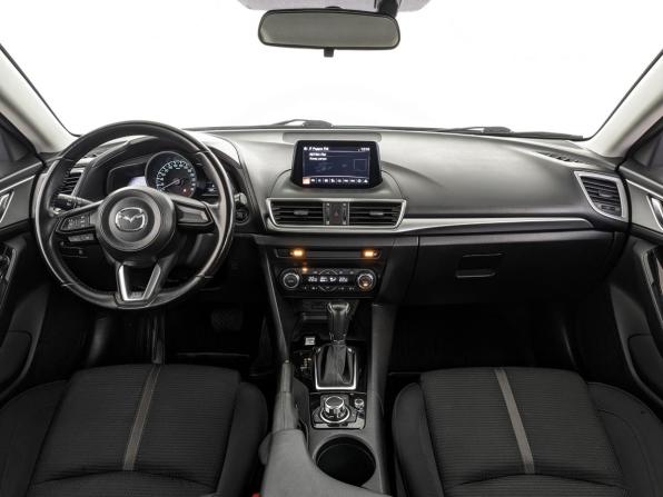 Mazda 3 III (BM) Рестайлинг с пробегом 2017 года, цена 1 535 000 рублей, 136614 км, хэтчбек, Автокод Объявления