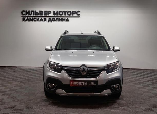 Renault Sandero II Рестайлинг с пробегом 2020 года, цена 990 000 рублей, 81400 км, хэтчбек, Автокод Объявления