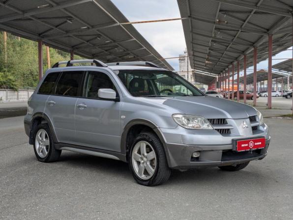 Mitsubishi Outlander I с пробегом 2005 года, цена 648 900 рублей, 264000 км, внедорожник, Автокод Объявления