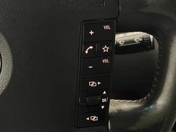 Volkswagen Touareg I Рестайлинг с пробегом 2007 года, цена 899 000 рублей, 421034 км, внедорожник, Автокод Объявления