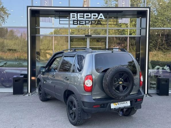 Chevrolet Niva I Рестайлинг с пробегом 2017 года, цена 760 000 рублей, 71319 км, внедорожник, Автокод Объявления