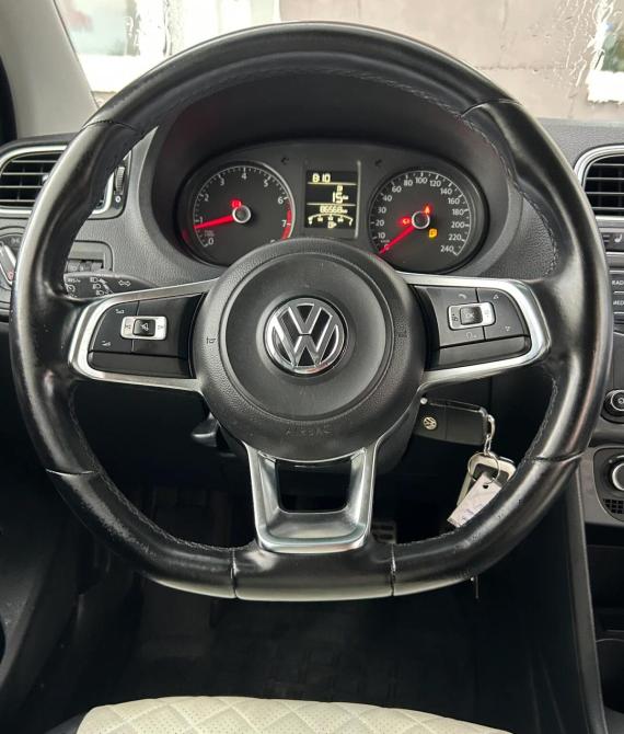 Volkswagen Polo V Рестайлинг Альметьевск  - изображение 16