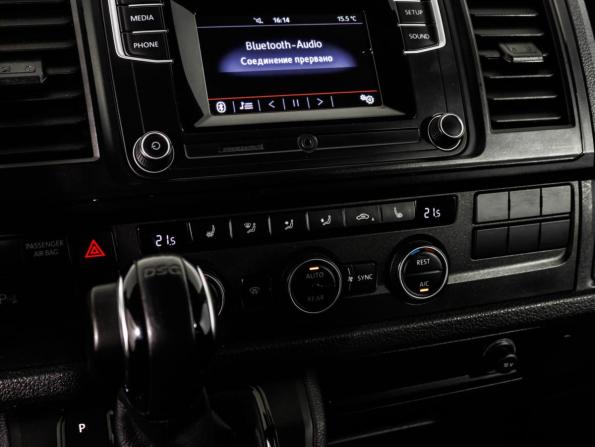 Volkswagen Caravelle T6 с пробегом 2016 года, цена 2 797 000 рублей, 157720 км, минивэн, Автокод Объявления