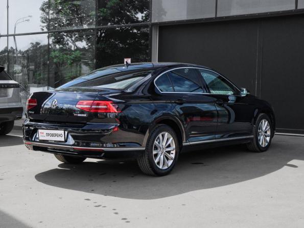 Volkswagen Passat B8 с пробегом 2015 года, цена 1 599 000 рублей, 174617 км, седан, Автокод Объявления