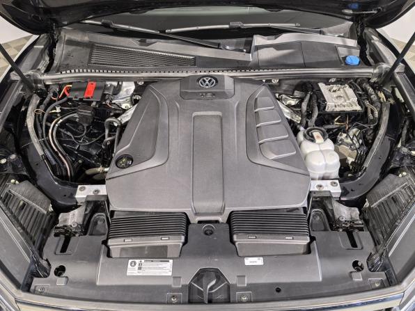 Volkswagen Touareg III с пробегом 2019 года, цена 4 799 700 рублей, 76950 км, внедорожник, Автокод Объявления