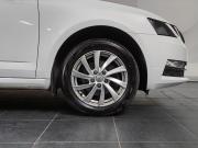 Skoda Octavia III (A7) Рестайлинг Москва  - изображение 47