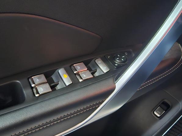 Geely Atlas Pro с пробегом 2023 года, цена 1 990 000 рублей, 82261 км, внедорожник, Автокод Объявления